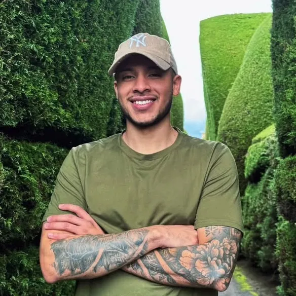 Daniel Herrera, General Manager